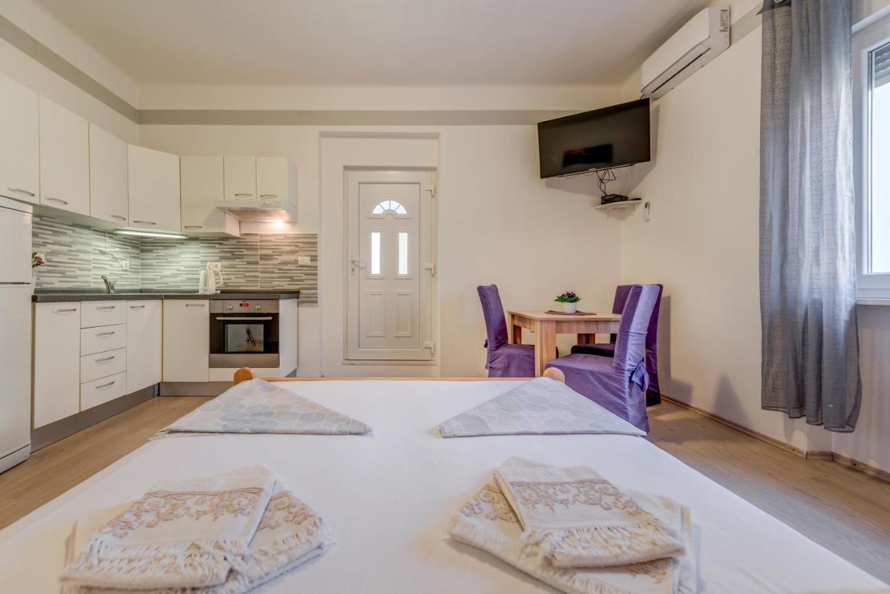 Ferienwohnung Petite Split Exterior foto